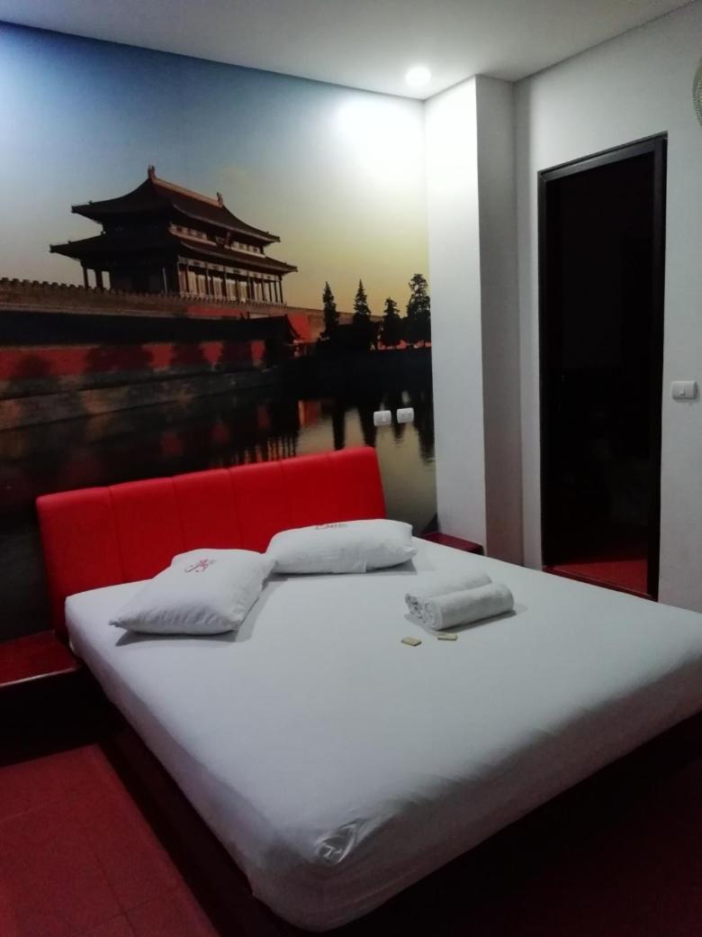 Hotel del amor Suites *